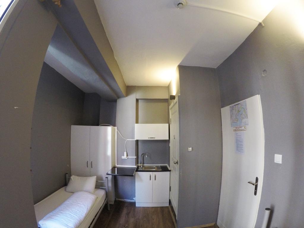Eastwest Guesthouse اسطنبول المظهر الخارجي الصورة
